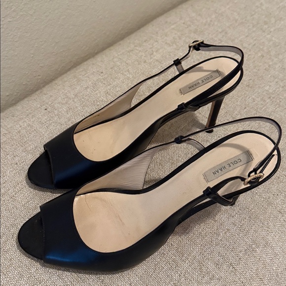 Cole Haan Black Slingback Peep-toe Heels - Size 10.5 - Picture 6 of 9